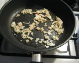 缶詰で簡単に作る＾＾さけ味噌そぼろ～作り方4写真