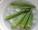 オクラ入り麺つゆのネバネバそうめん作り方1写真