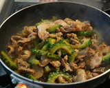 豚肉とゴーヤのオイスター炒め作り方4写真