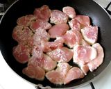 鶏むね肉とトマトとオクラのナンプラー炒め作り方6写真