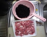 ひじきだって主役☆我が家の豚ひじき丼♪作り方1写真