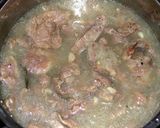とろけたタマネギで濃厚・牛スジ煮込み丼作り方4写真