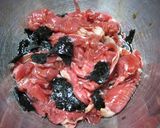 【魔界のご馳走】肉じゃがブラック作り方2写真