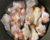 らっきょう酢再利用！鶏手羽元のさっぱり煮作り方1写真