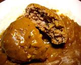ボリューム満点♪手作りハンバーグカレー。作り方1写真