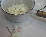いい香り❀簡単薔薇シロップ。作り方1写真