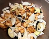 ご飯が進む!鶏胸肉と野菜のガーリック照り焼き作り方4写真