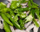 甘長シシトウと豚肉のピリ辛味噌炒め作り方3写真