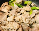 豚こまぎれ肉＆アスパラの蜂蜜レモン炒め作り方2写真