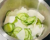 ヘルシー副菜◎ささみときゅうりの梅和え作り方3写真