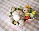 ✿彩りごはんdeトラくん弁当♪作り方4写真