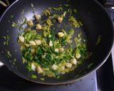 チンゲン菜とホタテのガーリック炒飯作り方5写真