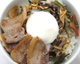 【食べるラー油『温玉豚ばら丼』】の作り方作り方5写真