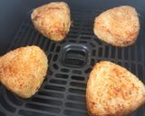 子供大好き♡おかか香る♪バター醤油焼きおにぎり作り方5写真