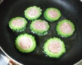 簡単だけど豪華！ゴーヤーバーグ！作り方4写真