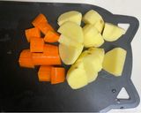 赤缶で手羽元出汁のミルクスープカレー！作り方3写真