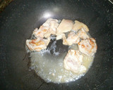 豆苗（とうみょう）と鶏肉のゴマ風味炒め作り方2写真