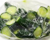 キュウリの漬物❤食べるラー油添え❤作り方1写真