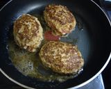ジューシートマトの煮込みハンバーグ作り方9写真