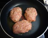 ジューシートマトの煮込みハンバーグ作り方8写真