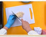 鶏とネギの酒粕蒸し【食遺産】作り方1写真