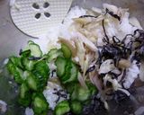 簡単☆みょうがと胡瓜と塩昆布の混ぜご飯作り方3写真