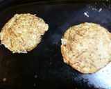 食べるラー油でお好み焼き♡作り方5写真