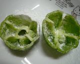 お弁当に☆お花にも見えるピーマンの肉詰め作り方5写真