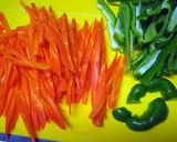 簡単★にんじんとピーマンのツナ玉炒め作り方1写真