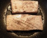 ポン酢でさっぱり　まぐろの塩・胡椒焼き作り方3写真