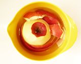 飲むゼリー♪ハートが浮かぶりんごジュレ作り方3写真