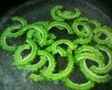 ゴーヤと鶏肉のわさびマヨ和え作り方4写真