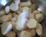 山形の芋煮☆牛肉・醤油味作り方2写真