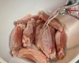 味付けは塩だけ！手羽中の簡単☆塩から揚げ作り方3写真