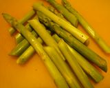 玉葱のこくも楽しめる、カラフルなチキン作り方1写真
