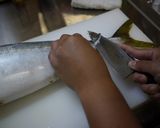 魚を捌こう！ブリの刺身５枚おろし編作り方6写真