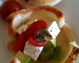 クリームチーズとアボカド☆食パンカップ作り方5写真