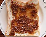 チーズとろりん☆肉味噌トースト作り方1写真