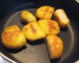 簡単♬チキンナゲットのハーブチーズ絡め❤作り方2写真
