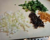 冬瓜とニラ・干しエビの中華スープ☆作り方2写真