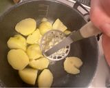 横浜発♡肉いっぱい過ぎるコロッケ作り方4写真