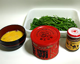 イカの塩辛を使った、にら玉炒り作り方1写真