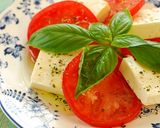 簡単♪クリームチーズdeカプレーゼ作り方1写真