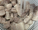 簡単　わが家の豚ばら肉のどて煮　アテにも作り方3写真