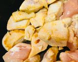 鶏肉のバジル＆チーズ炒め作り方1写真