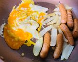 簡単！朝食にもふんわり卵とウインナー玉葱作り方2写真
