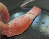 鮭のムニエル　タルタルオーロラソース作り方4写真