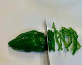 ごはんに合う！ピーマンの梅おかか炒め作り方1写真