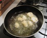 オリーブオイルでカラリ！イカのカラマリ風作り方3写真