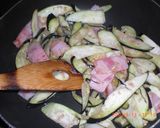 黒胡椒ピリ！ナスとベーコンのにんにく炒め作り方5写真